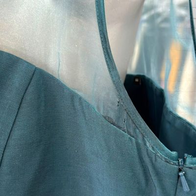 **HOY** Vestido de ceremonia  color Petróleo Talla 44