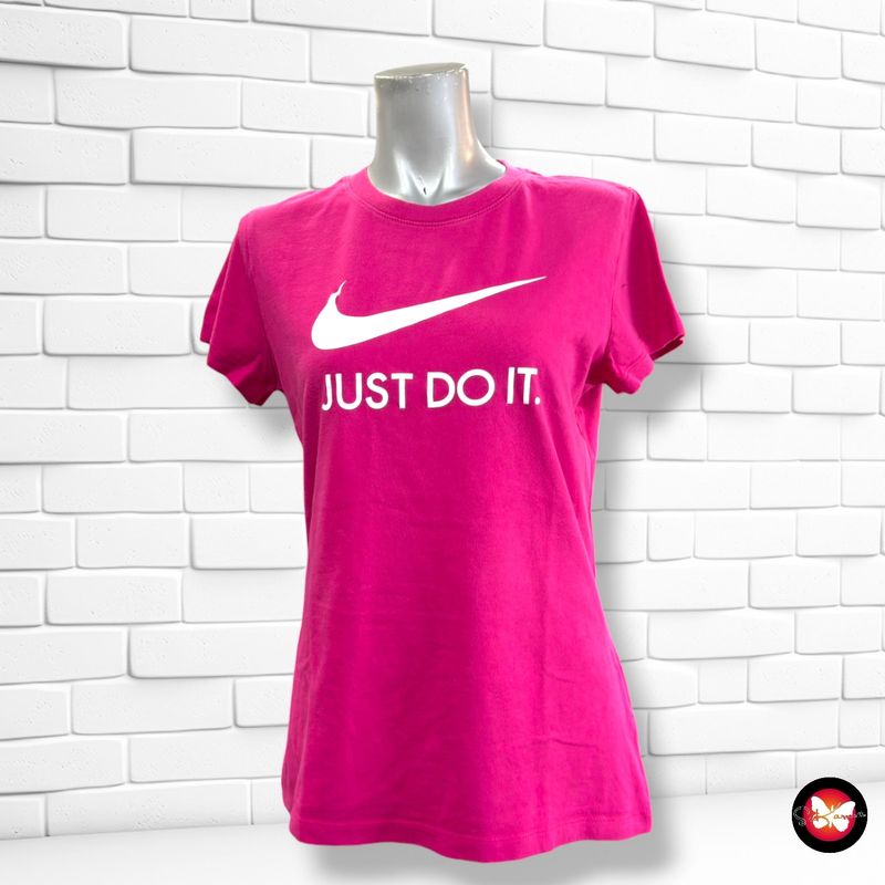 **HOY** Camiseta de manga corta NIKE color Magenta Talla M