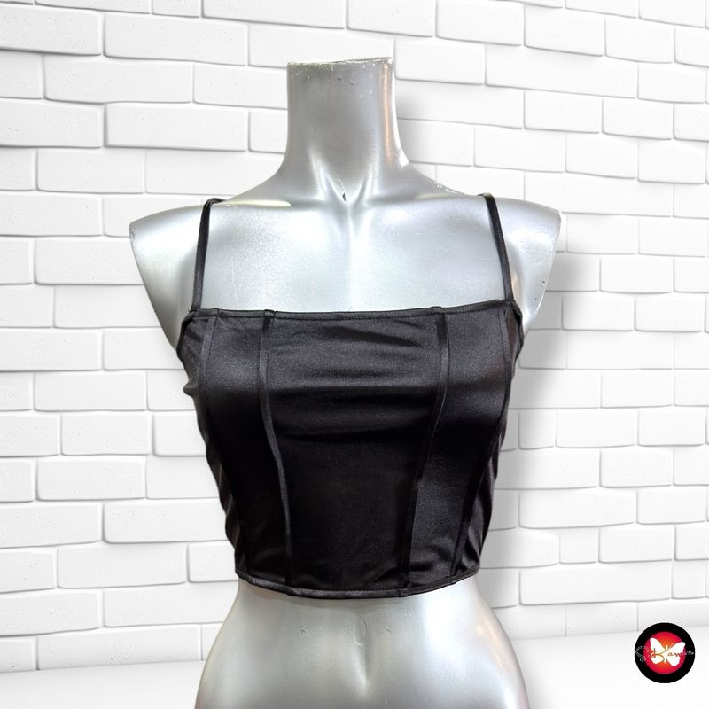 **HOY** Crop top de noche DIVIDED color Negro Talla S