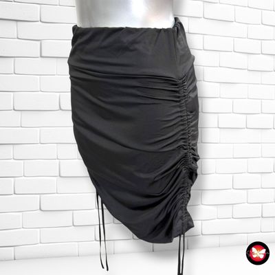 **HOY** Falda elástica con drapeado SHEIN color Negro Talla M