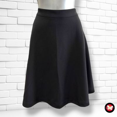 **HOY** Falda básica con vuelo H&M color Negro Talla L