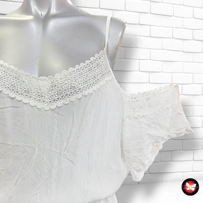 **HOY** Mono corto sueltito AMISU color Blanco Talla 40