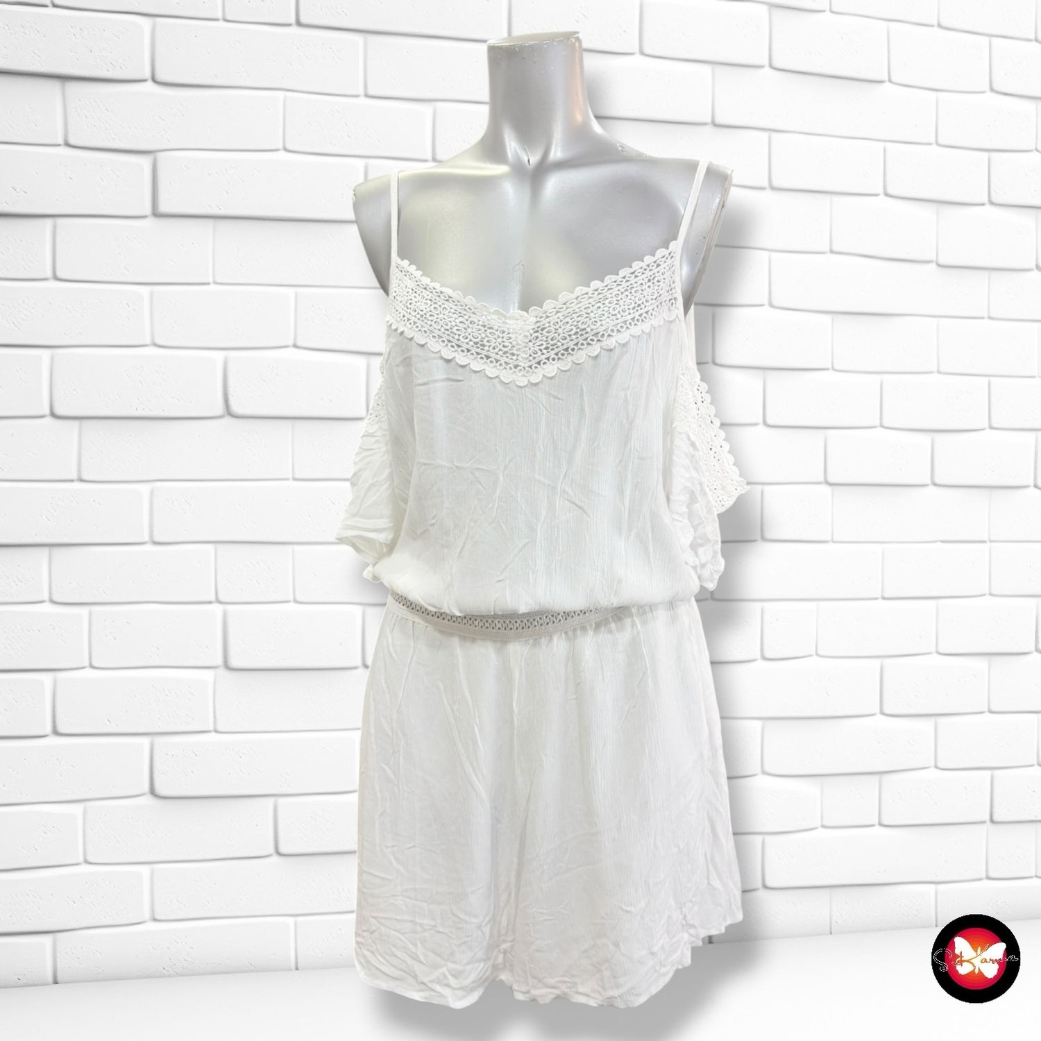 Mono corto sueltito AMISU color Blanco Talla 40