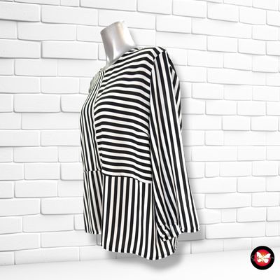 **HOY** Blusa de manga larga de rayitas GRINA TRICOT color Negro y blanco Talla 44