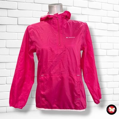 **HOY** Chubasquero QUECHUA color Fresa Talla 9-10 años