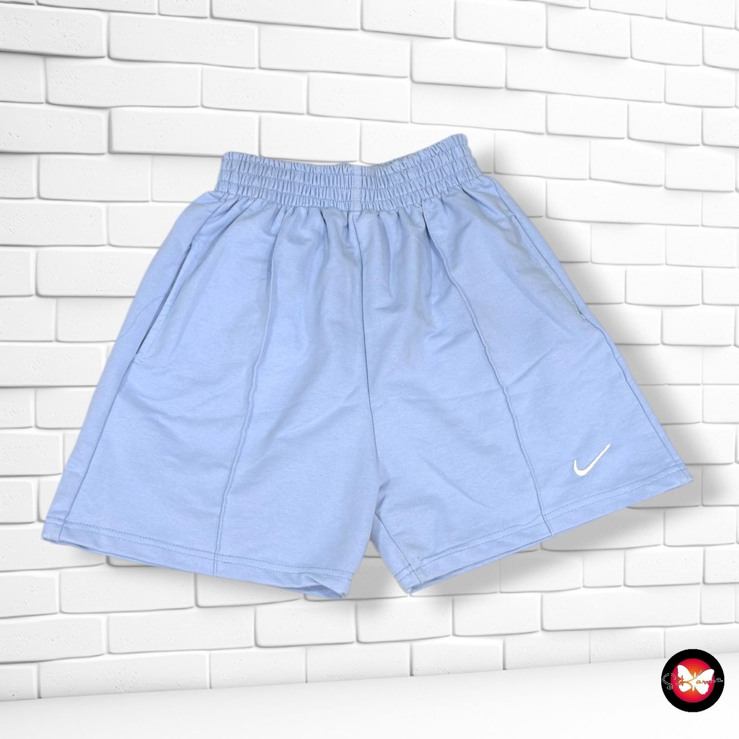 Short de chandal color Celeste Talla M (pequeña)