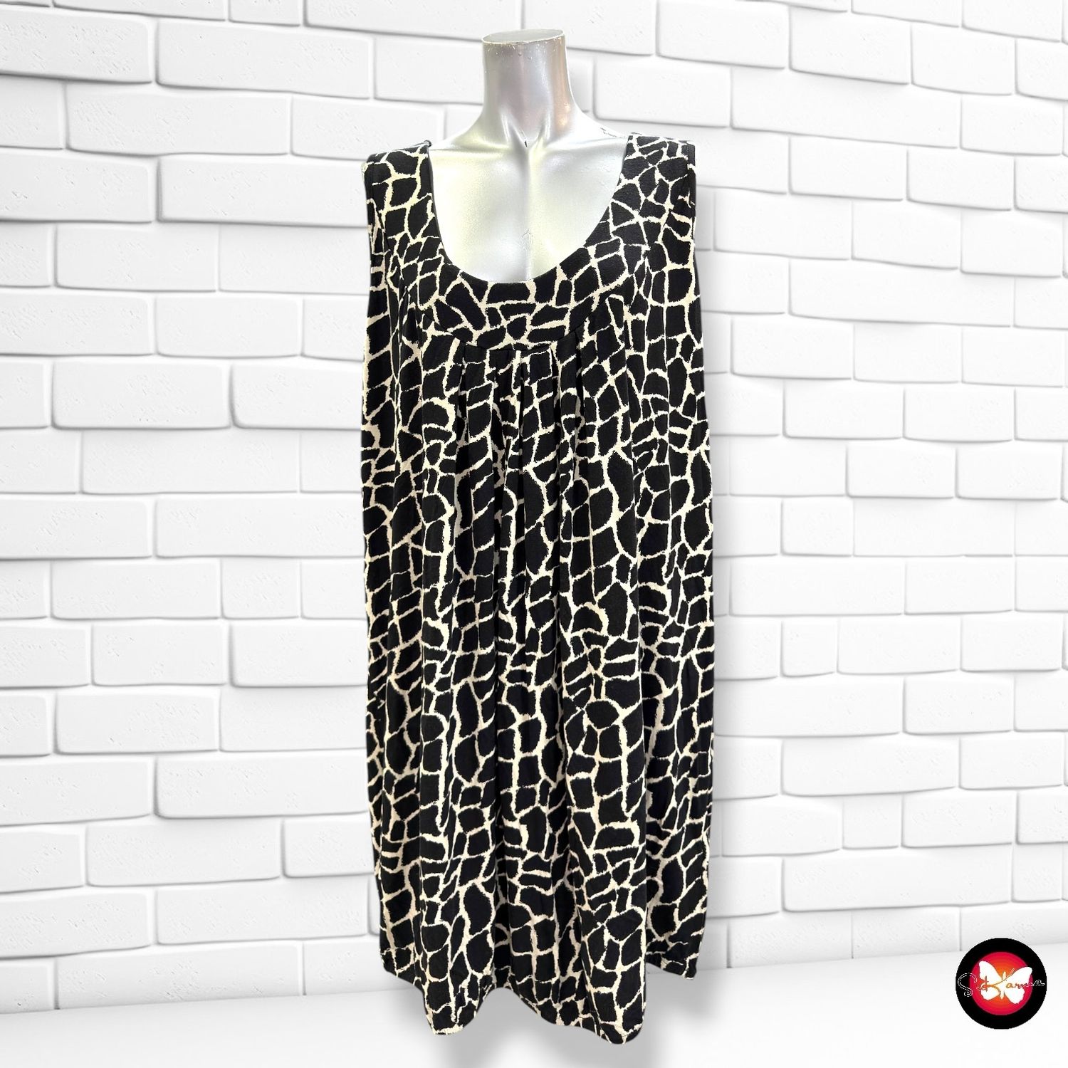 **HOY** Camiseta sin mangas estampada  LAURA TORELLI color Negro y beige Talla 56/58