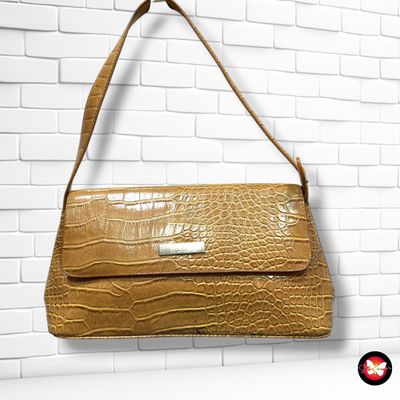 **HOY** Bolso de hombro efecto cocodrilo color Camel Talla PEQUEÑO