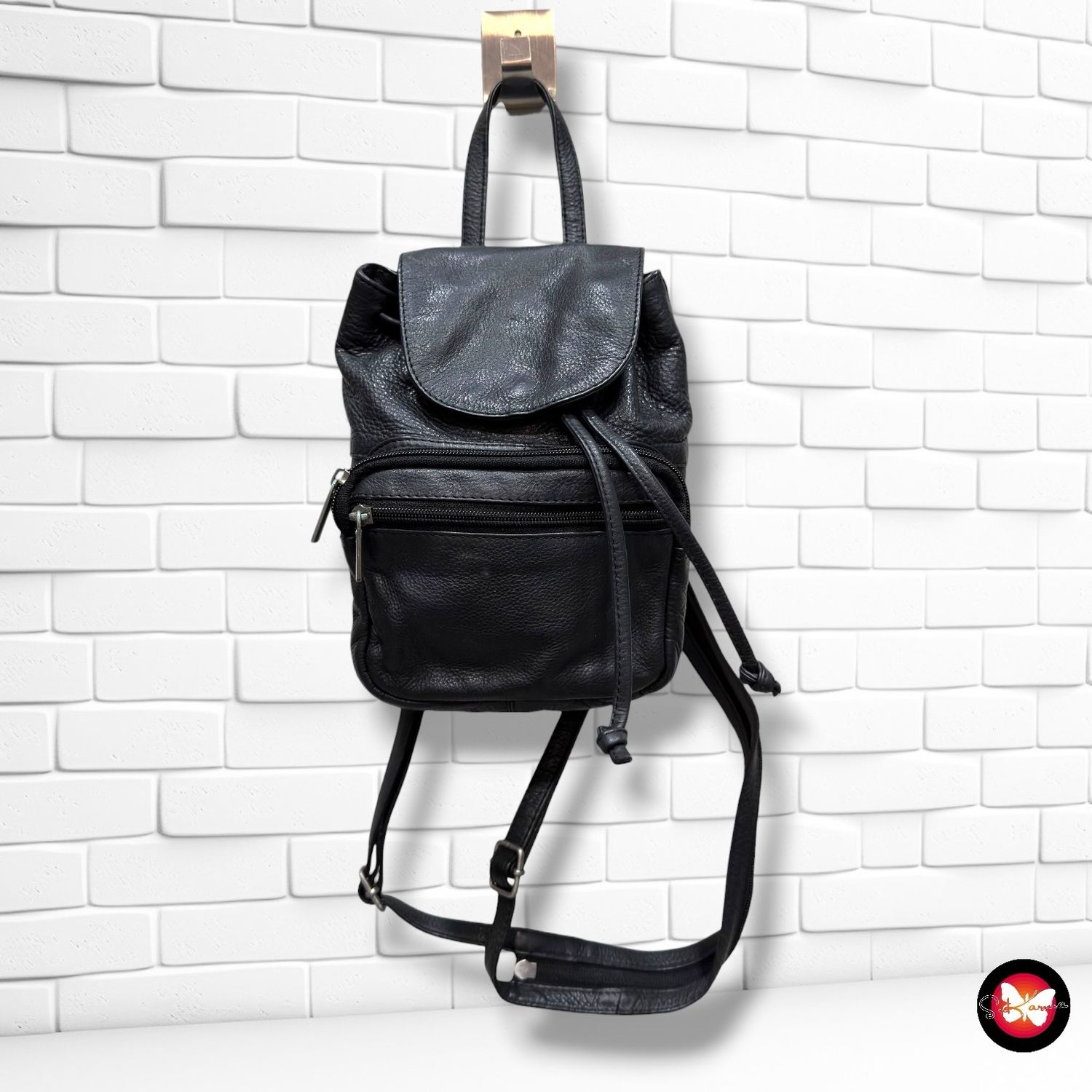 **HOY** Mochila de piel  color Negro Talla MINI