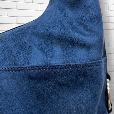 **HOY** Bolso de hombro tipo terciopelo color Azul Talla GRANDE