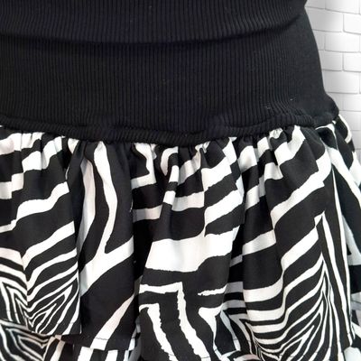 **HOY** Falda / short estampado cebra MIMI SELECTED color Negro y blanco Talla M/L