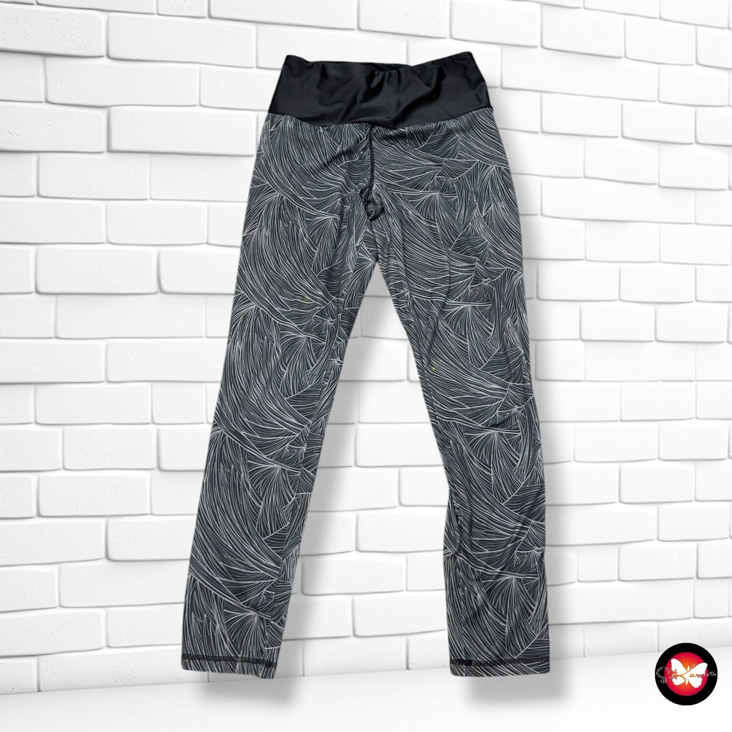 **HOY** Mallas deportivas  color Negro y gris Talla L