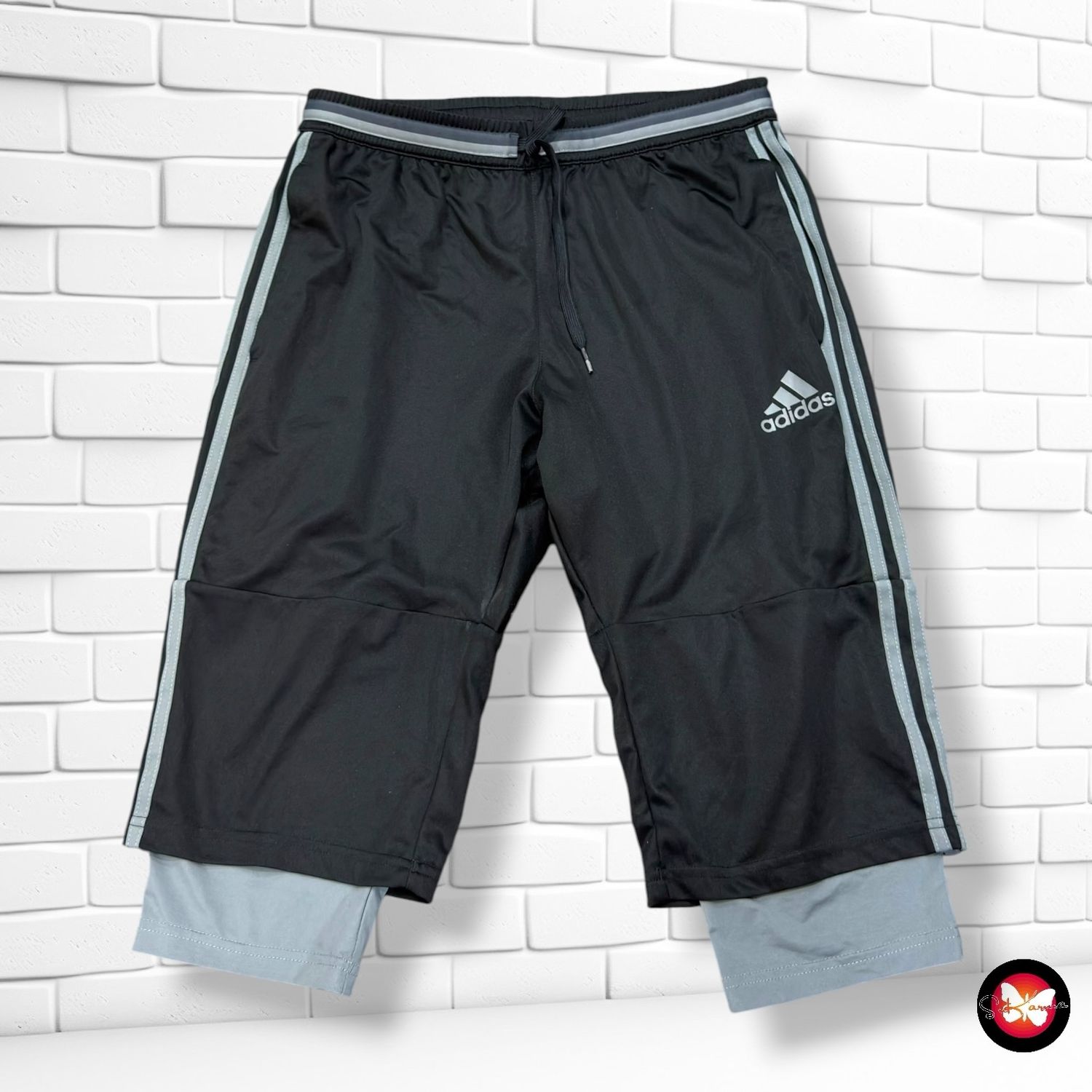 **HOY** Pantalón deportivo pirata ADIDAS color Negro y gris Talla L