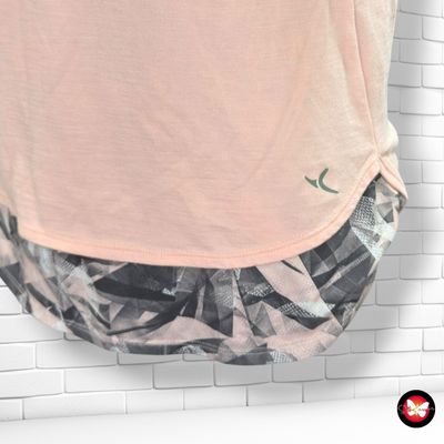 **HOY** Camiseta deportiva DOMYOS color Rosa y gris Talla 14-15 años