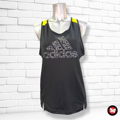 **HOY** Camiseta deportiva ADIDAS color Negro y neón Talla 13-14 años