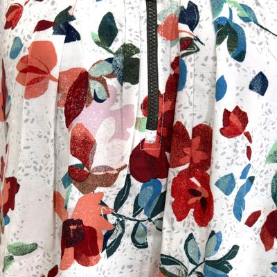 **HOY** Blusa de manga larga estampado flores CECIL color Blanco y varios Talla XXL (grande)