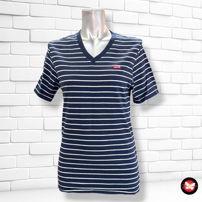 **HOY** Camiseta de manga corta de rayitas LEVI’S color Azul marino y blanco Talla XS