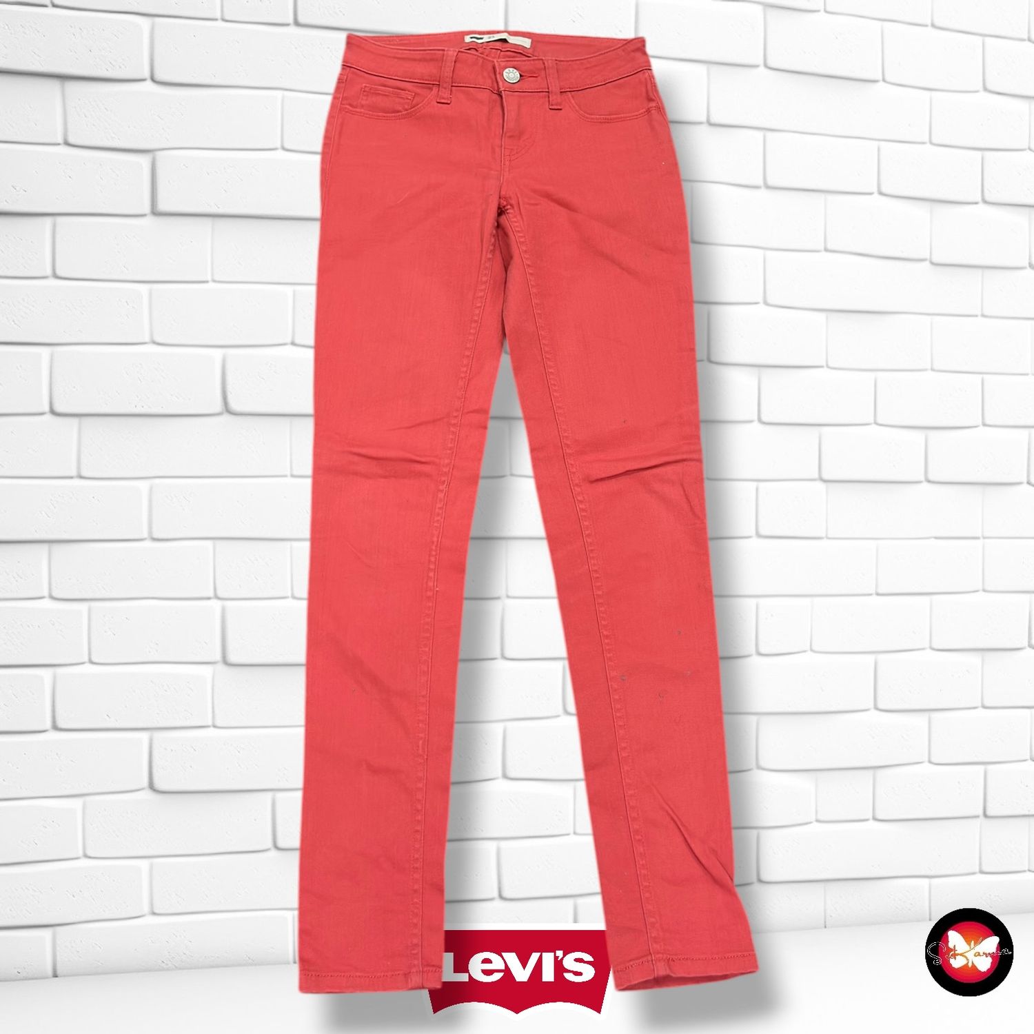 **HOY** Pantalón LEVI’S color Teja Talla XS (W25)