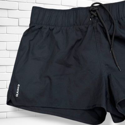 **HOY** Short playero OLAIAN color Negro Talla 38