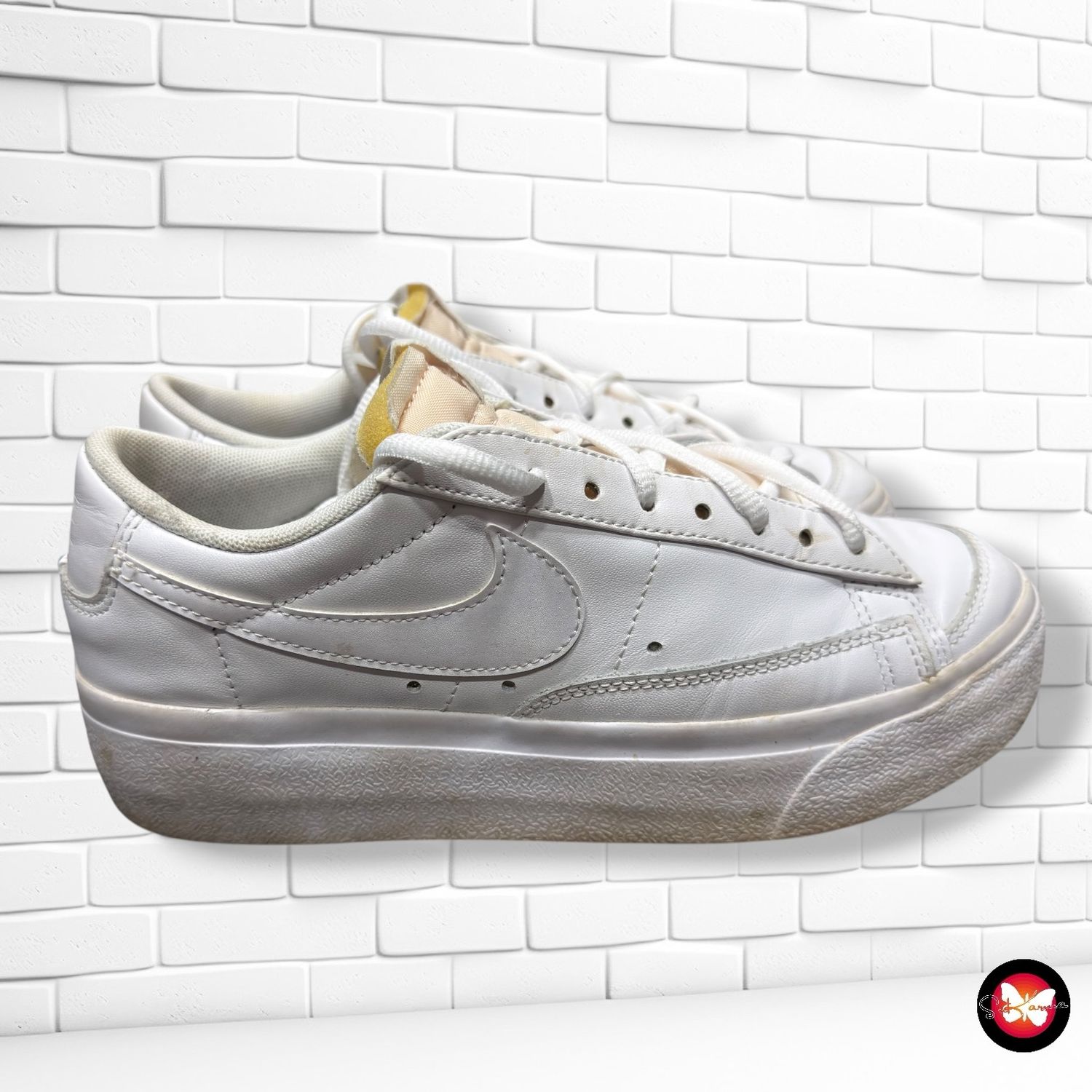 **HOY** Zapatillas BLAZER LOW con plataforma NIKE color Blanco Talla Calzado 38