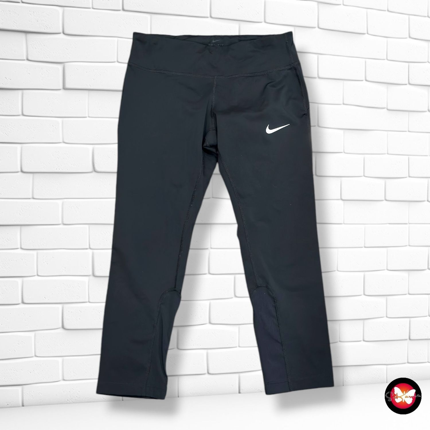 **HOY** Mallas deportivas piratas NIKE color Negro Talla M