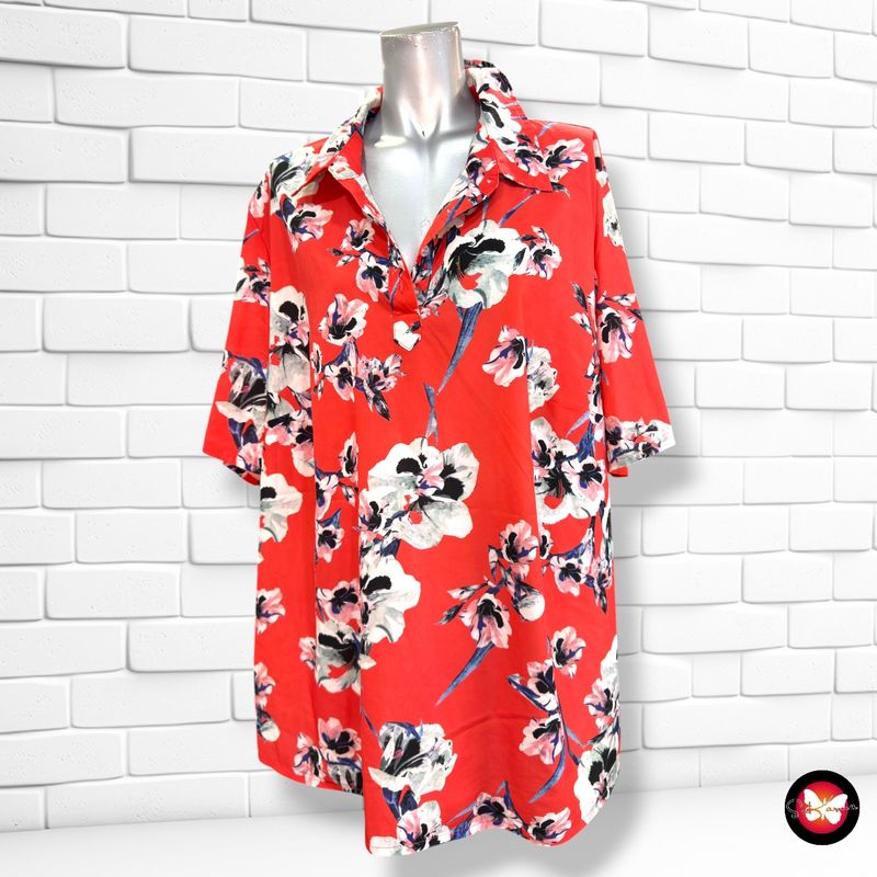 Blusa de manga corta de flores M. COLLECTION color Rojo y varios Talla 4XL