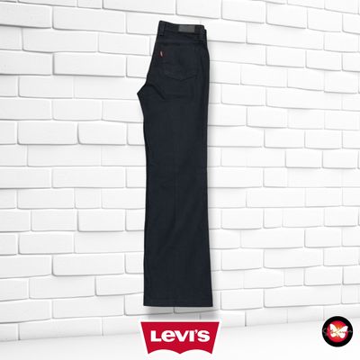 **HOY** Pantalón 627 STRAIGHT FIT LEVI’S color Negro Talla L (W30)