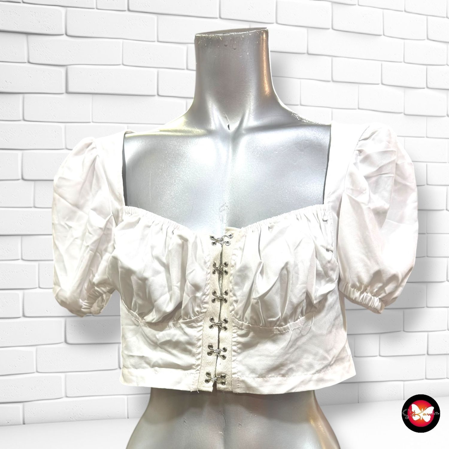 **HOY** Crop top SHEIN color Blanco Talla S
