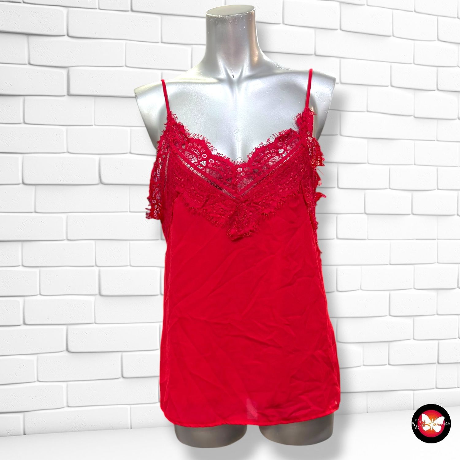 **HOY** Blusa lencera  color Rojo Talla S
