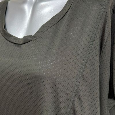 **HOY** Camiseta deportiva  color Verde oliva oscuro Talla 46