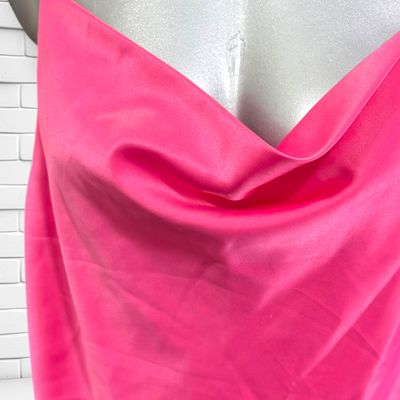 **HOY** Blusa satinada de tiranes PAGE ONE color Fucsia Talla 42