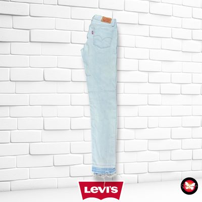 **HOY** Pantalón 710 SUPER SKINNY LEVI’S color Azul vaquero clarito Talla S (W26)