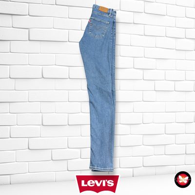 **HOY** Pantalón 310 SHAPING SUPER SKINNY LEVI’S color Azul vaquero Talla S/M (W27)