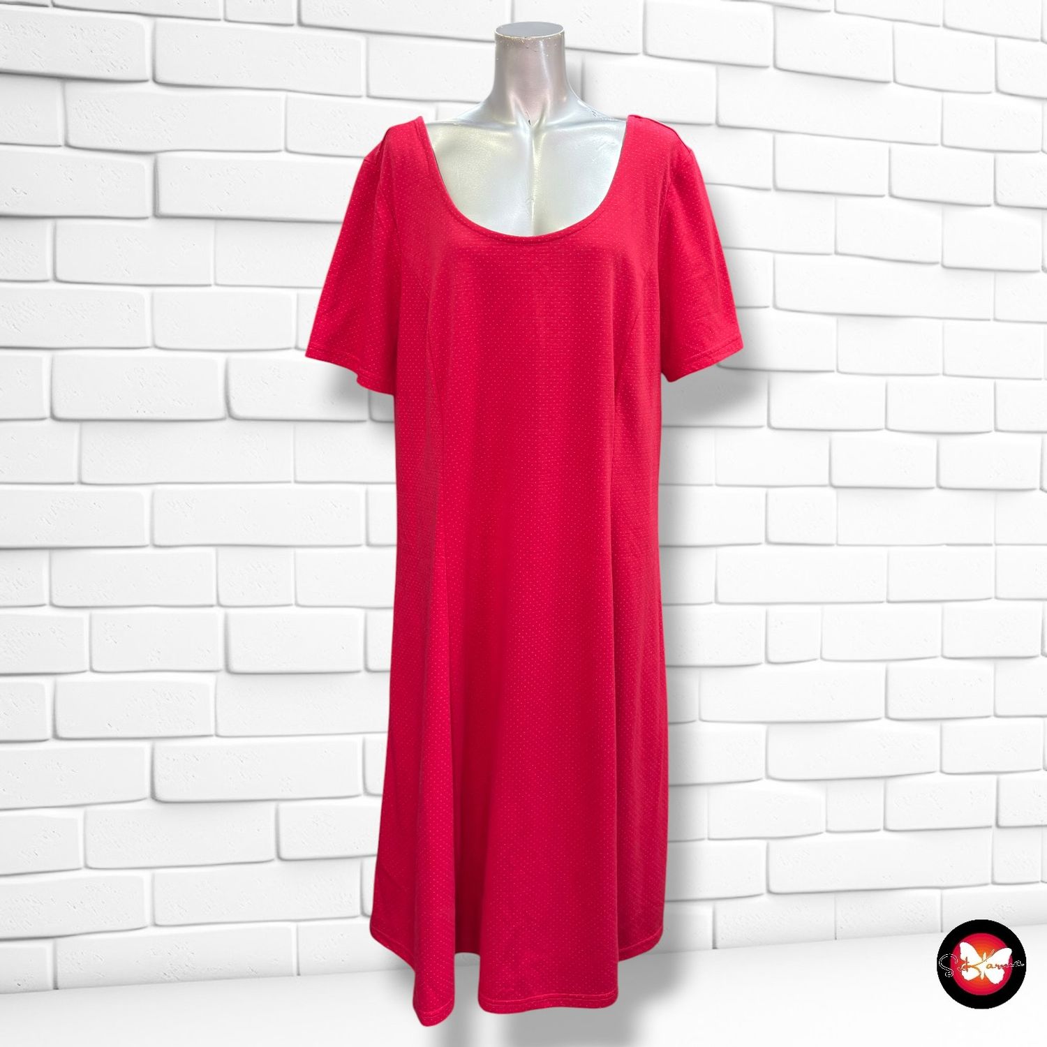 **HOY** Vestido midi SHEEGO color Magenta Talla 50 (pequeña)