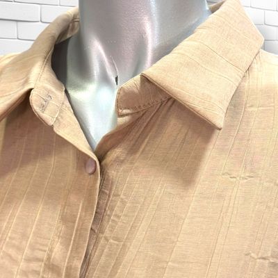 **HOY** Camisa de manga larga  color Camel Talla 46