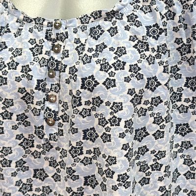 **HOY** Camiseta de manga corta VIA CORTESA color Celeste, blanco y azul marino Talla 50