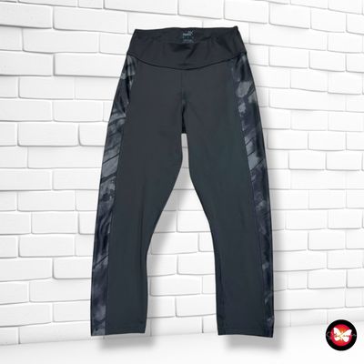 **HOY** Mallas deportivas piratas PUMA color Negro y gris Talla S