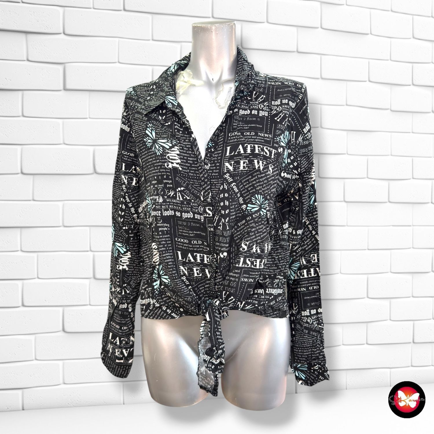 **HOY** Camisa de manga larga con lazo FB SISTER color Negro, blanco y celeste Talla M