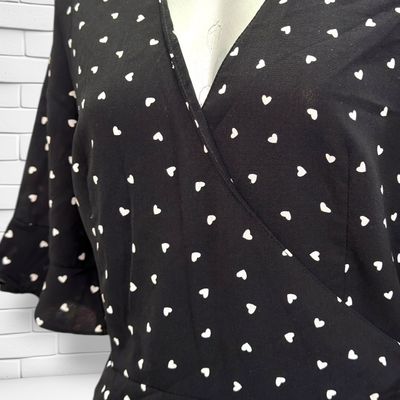 **HOY** Vestido cruzado de corazoncitos VERA &amp; LUCY color Negro y blanco Talla M