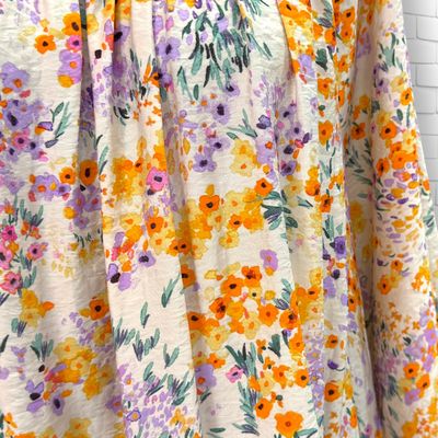 **HOY** Vestido blusón de florecitas H&amp;M color Varios Talla M (grande)