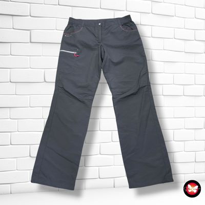 **HOY** Pantalón outdoors QUECHUA color Gris Talla 40