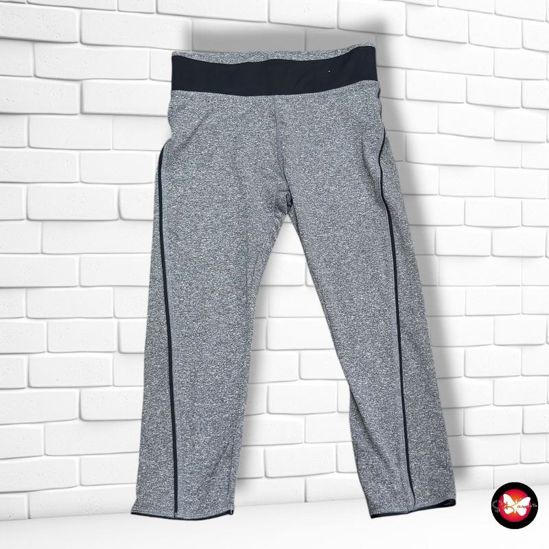 **HOY** Mallas deportivas piratas ATMOSPHERE color Gris Talla 34