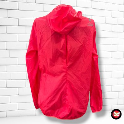 **HOY** Chaqueta deportiva cortavientos KALENJI color Fresa Talla 42