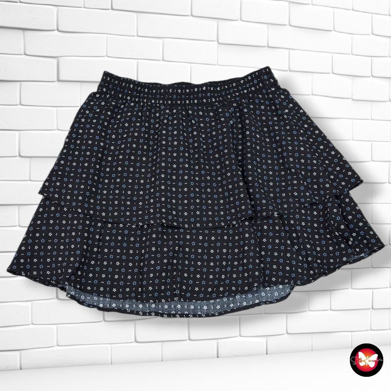 **HOY** Falda sueltita BLUE MOTION color Negro y blanco Talla 36/38