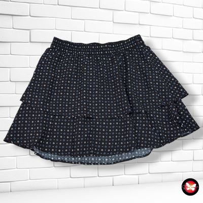 **HOY** Falda sueltita BLUE MOTION color Negro y blanco Talla 36/38