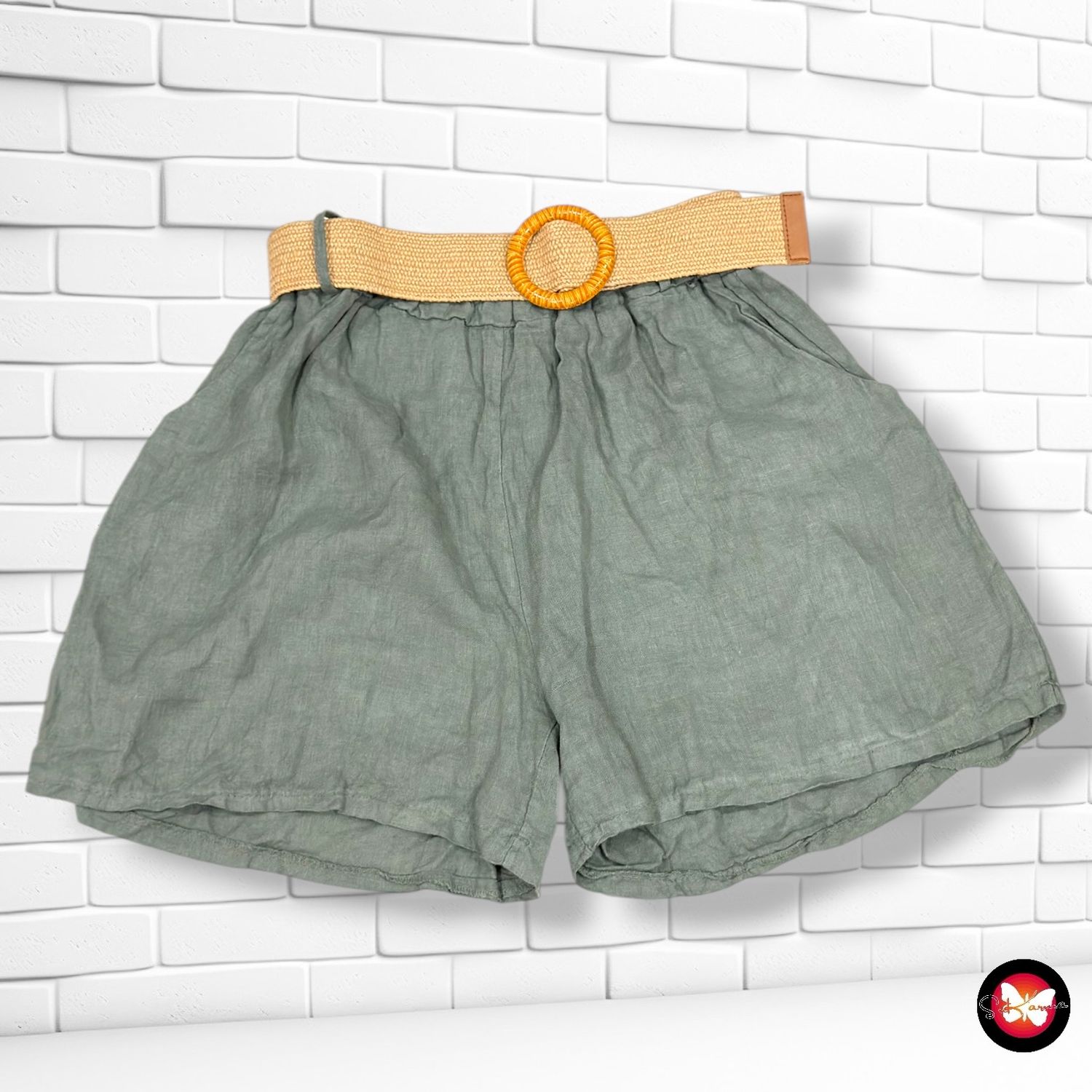 **HOY** Short sueltito con cinturón  color Verde Talla ÚNICA