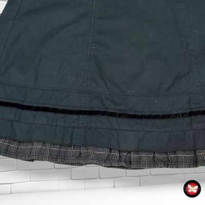 **HOY** Falda ZERO REBECCA color Negro Talla 36 (grande)