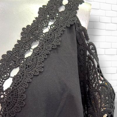 **HOY** Blusa con hombros descubiertos SHEIN CURVE color Negro Talla 3XL