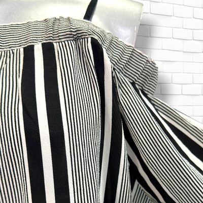 **HOY** Blusa escote barco COSTES color Negro y blanco Talla 40