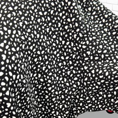 **HOY** Vestido de manga corta color Negro y blanco Talla S